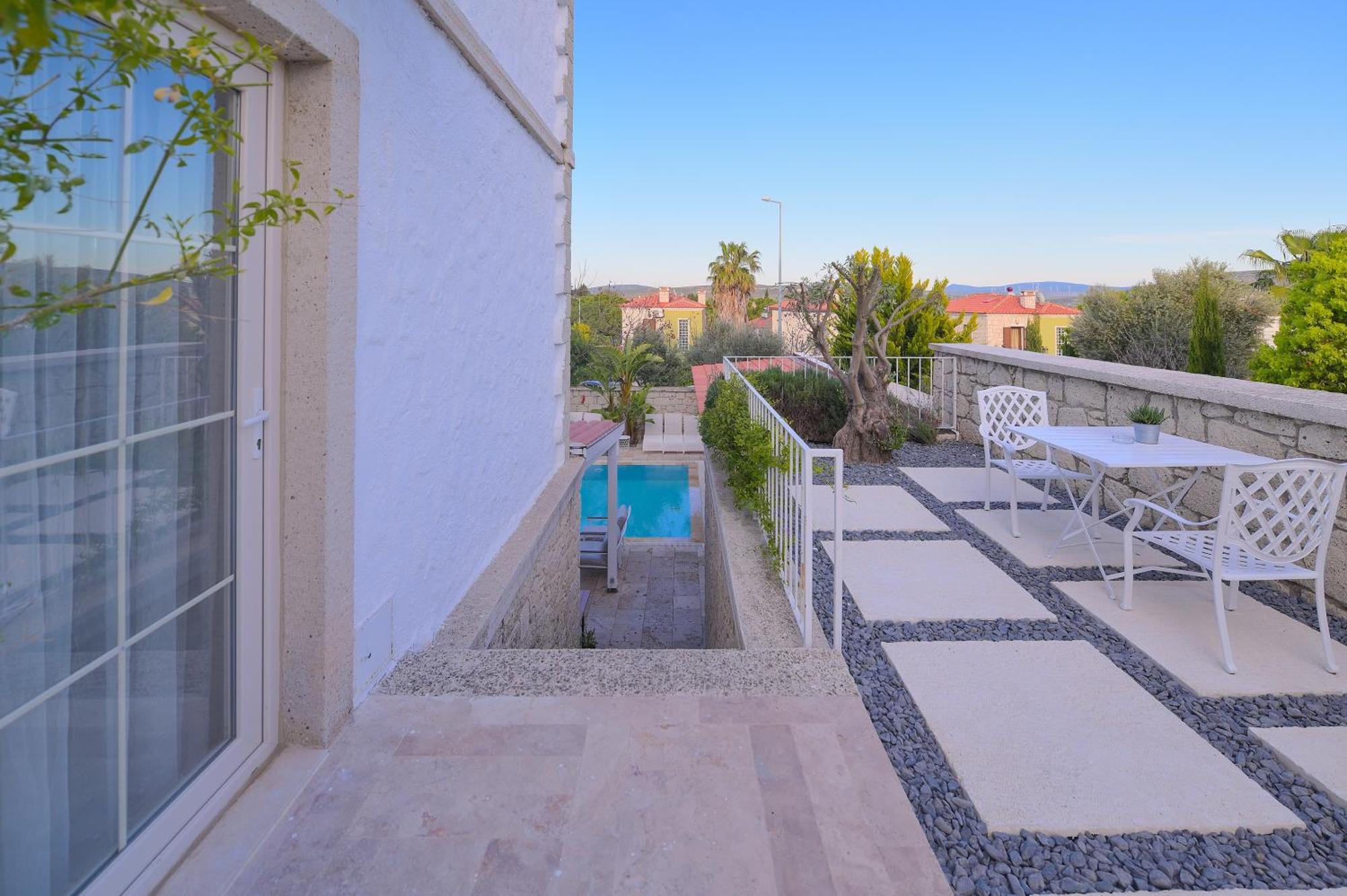 Peremere Alacati Otel Экстерьер фото