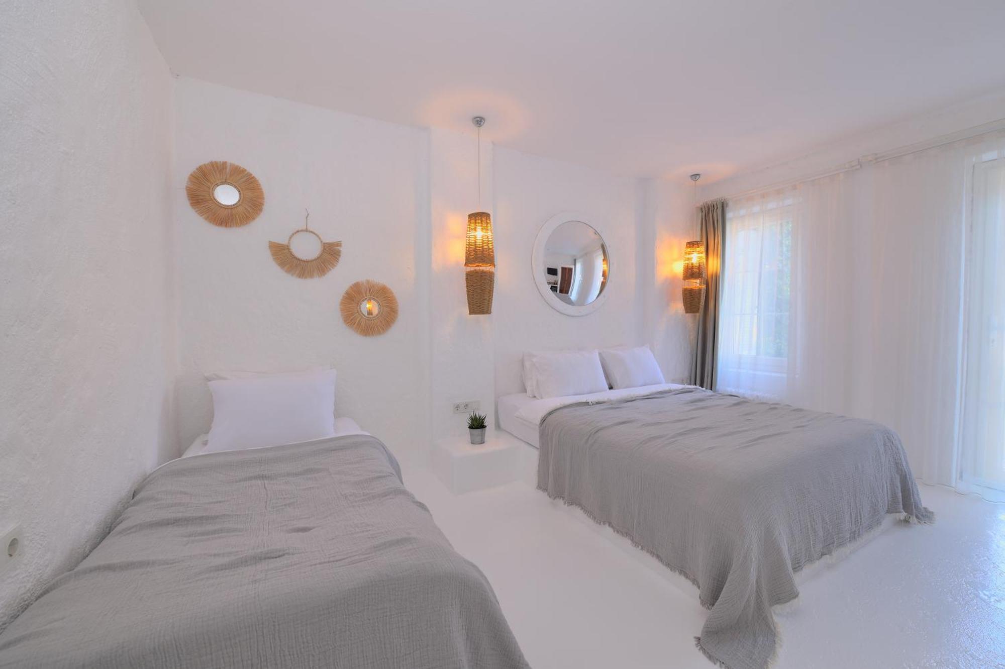 Peremere Alacati Otel Экстерьер фото