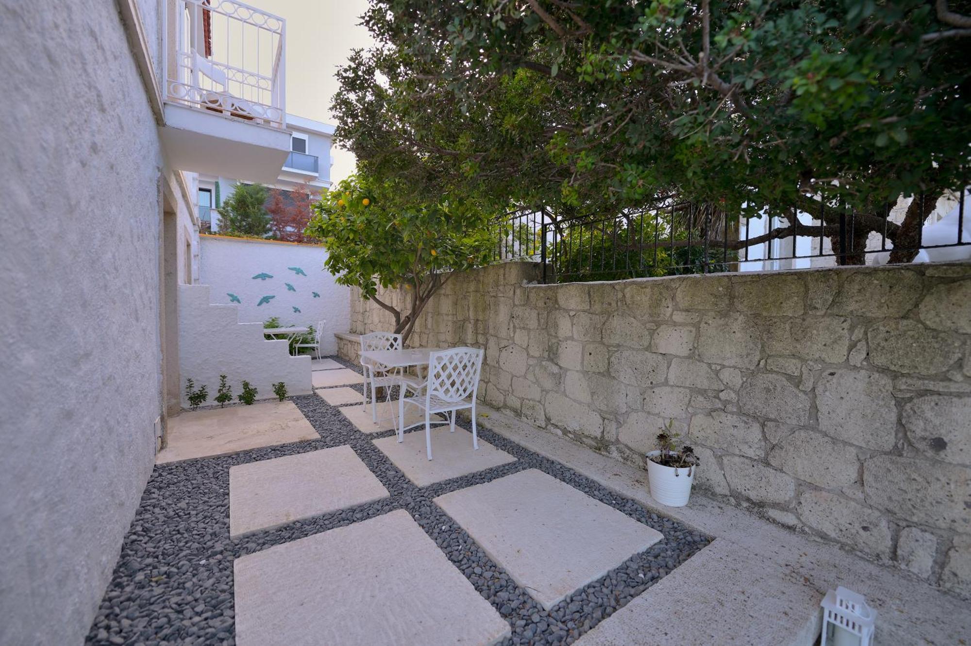 Peremere Alacati Otel Экстерьер фото