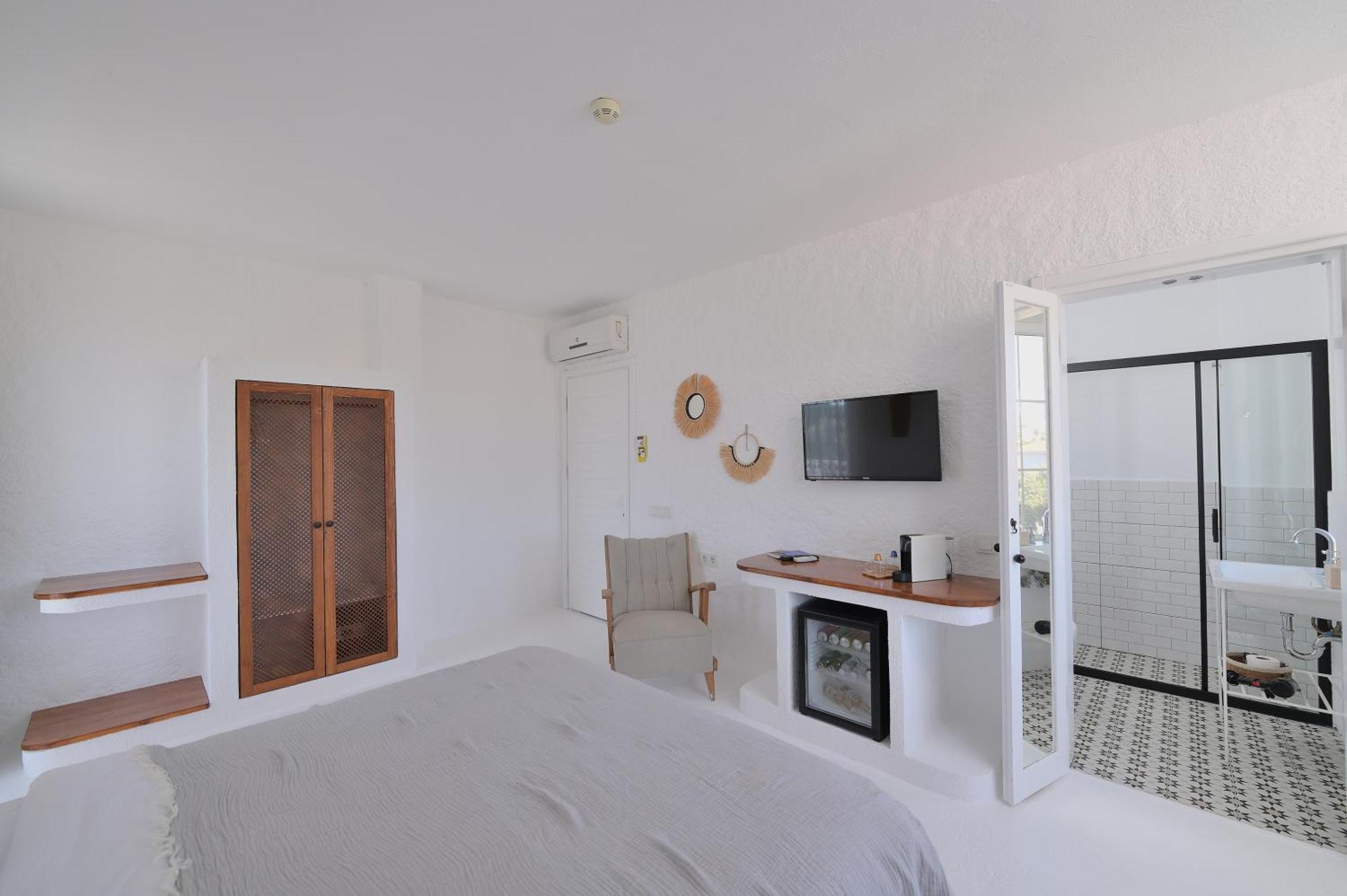 Peremere Alacati Otel Экстерьер фото
