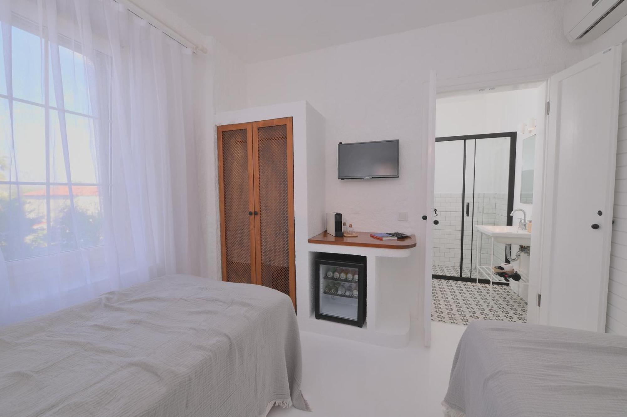 Peremere Alacati Otel Экстерьер фото