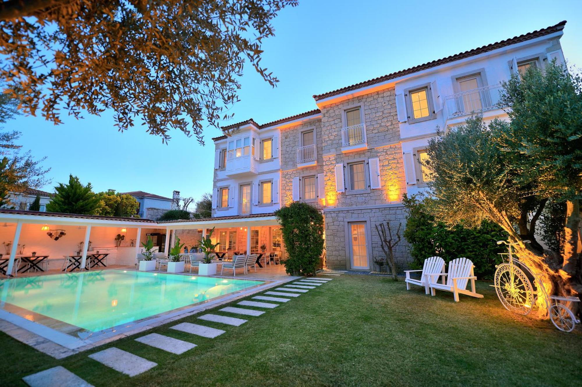 Peremere Alacati Otel Экстерьер фото